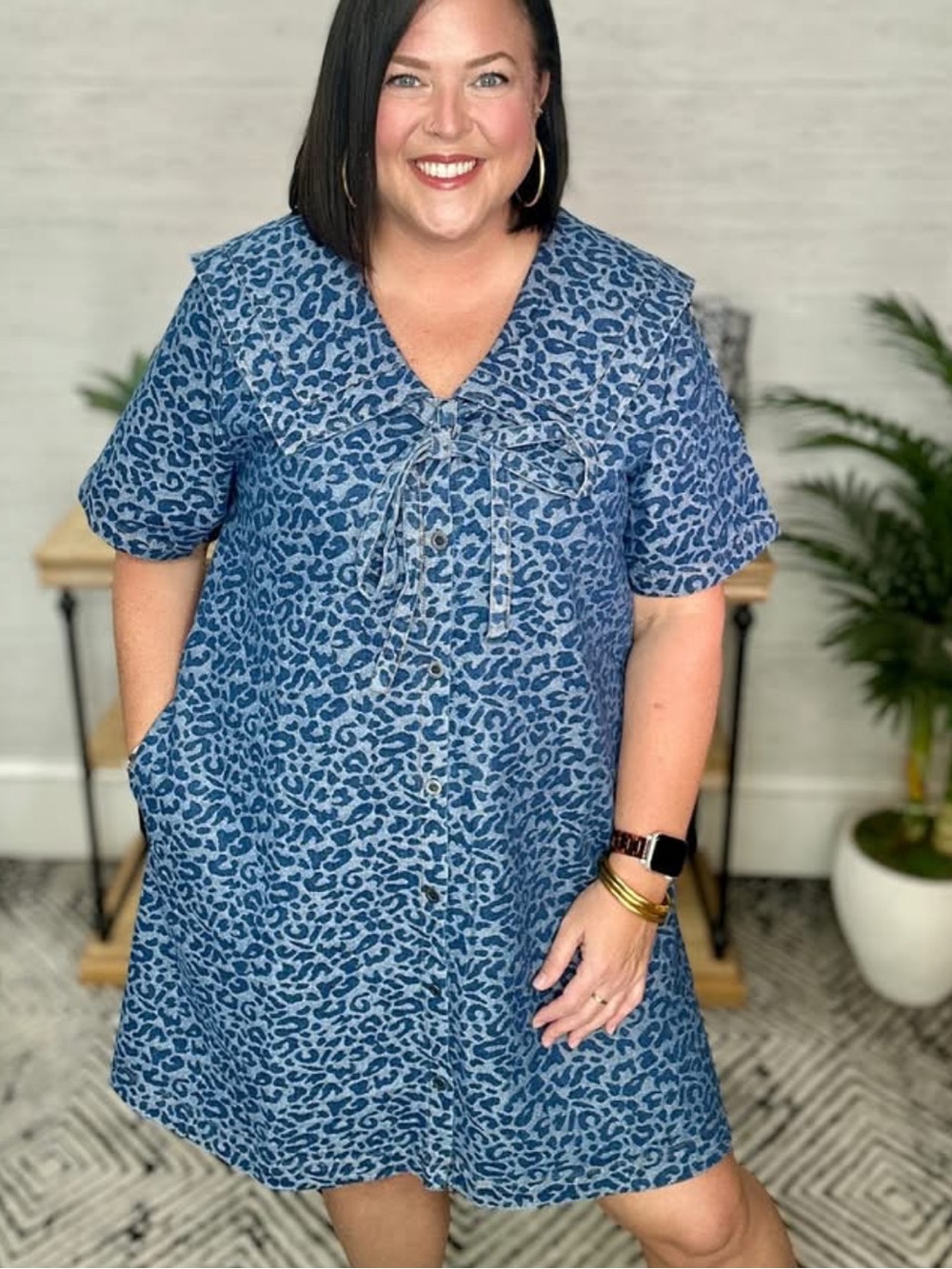 Blue Leopard Print Tie-Front Short Sleeve Dress